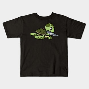 Sea turtle with knife! Kids T-Shirt